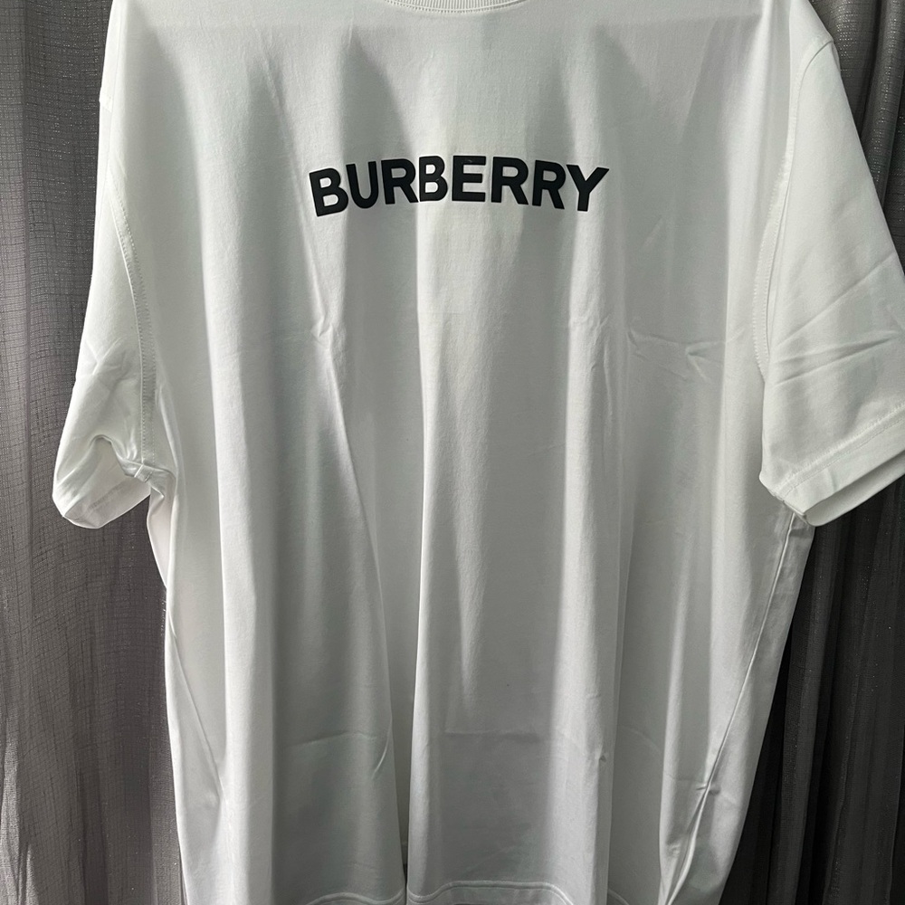 Burberry White Short Sleeve Tee